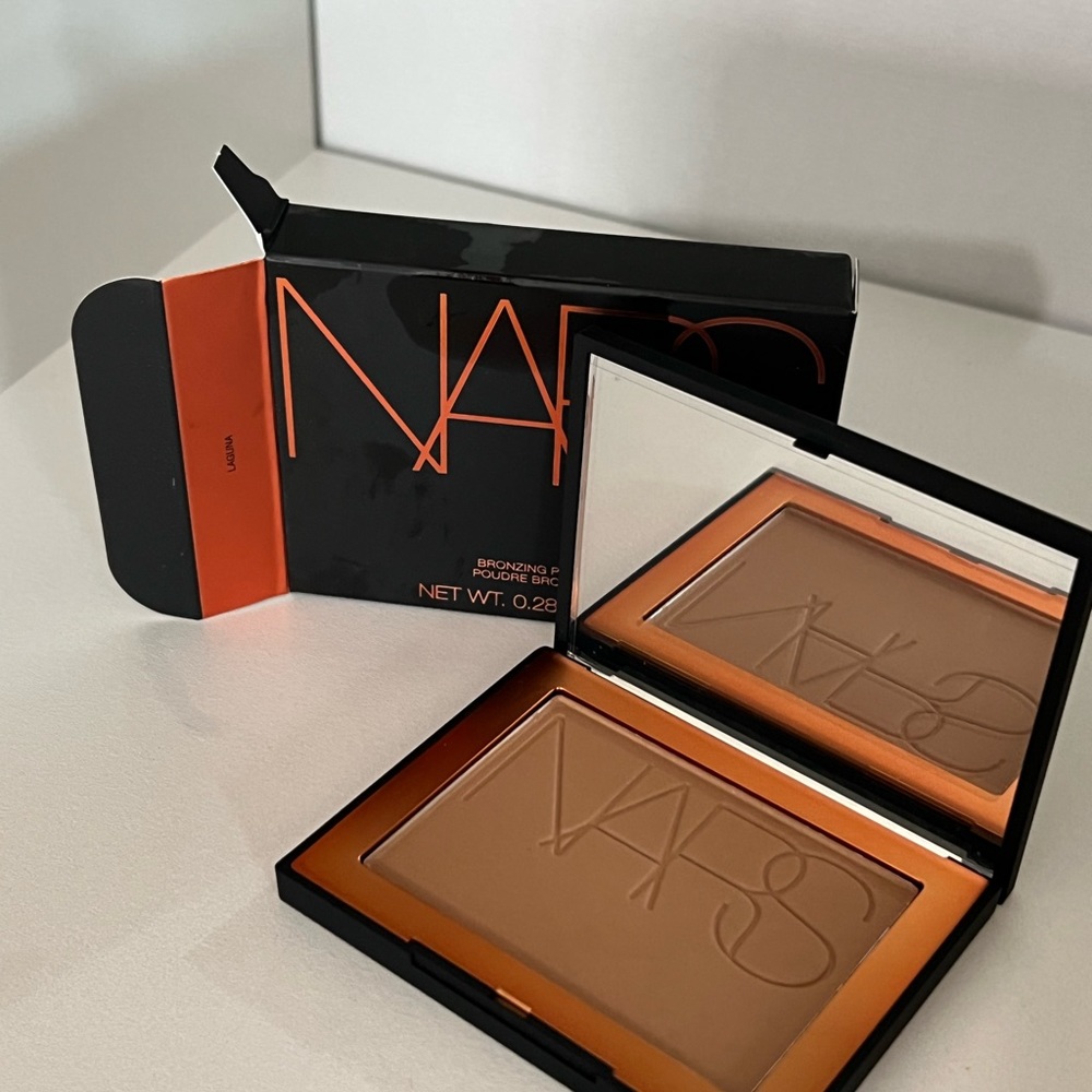 NARS LAGUNA BRONZING POWDER, NIB - Picture 2 of 3